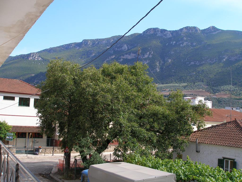 Anastasia - Efthimios Apartments Agios Konstantinos  Exterior photo